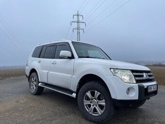 Mitshubishi Pajero IV 2009 bez DPF