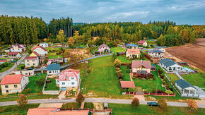 Prodej stavebního pozemku 1.352m2 v obci Těškov, okr.Rokycan