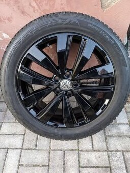 Volkswagen Amarok zimní sada kol 255/50 R20