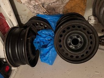 Plechové disky Mercedes W201 190e 5x112 6x15