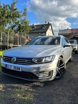 Prodám Volkswagen Passat B8, GTE, R-line PLUG IN HYBRID