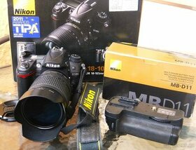 NIKON D7000 + 18-105 VR KIT