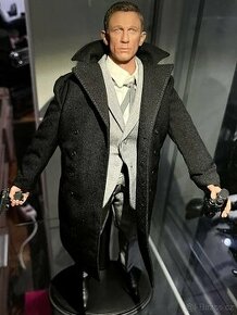 Figurka 1/6 James Bond