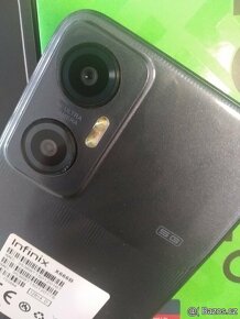 Zánovní INFINIX HOT 20 5G 7/128 + 256 GB + EXTRA BALENÍ - 1