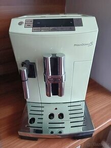 Kávovar DeLonghi