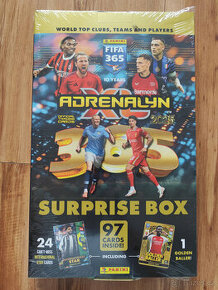 Fotbalové kartičky Panini FIFA 365 2025 - Adventný kalendár