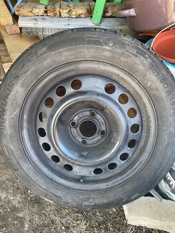 Pneumatiky 185/60 R15 84H na diskách 6Jx15 ET 43 - 1