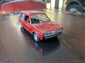 Fiat 131 mirafiori model - 1