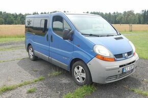 Renault Trafic s kempovací a spací vestavbou