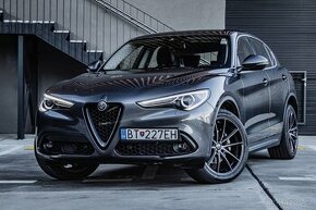 Alfa Romeo Stelvio 2.2 210k Super Q4 A/T - 1