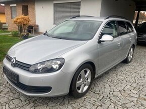 Volkswagen Golf Variant 1.6 TDi 77 kW NAVIGACE TAŽNÉ ZAŘÍZEN