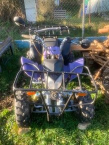 Čtyřkolka Kinroad XT200ATV (Čína)