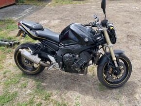 Yamaha FZ1 N DÍLY