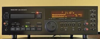 TASCAM  DA-30 MkII - profesionální DAT - 1