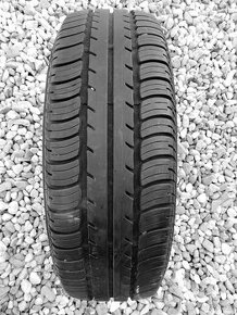 LETNÍ PNEU 175 60 15 goodyear