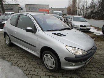 Peugeot 206 1,1 i KLIMA