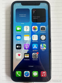 IPhone 11 128GB černý - 1