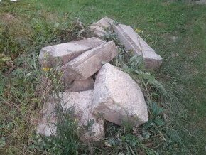 Kameny a obrubníky - 1