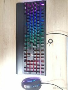 CZC.Gaming Hexblade a Yenkee shadow RGB myš k tomu