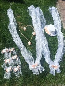 Svatební výzdoba bílo meruňková/růžová