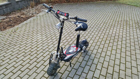 Prodam elektrokolobezku Nitro Scooters XE1000 - 1