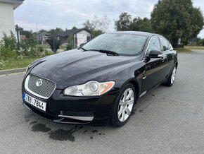 JAGUAR XF 2.7D 152kW •Najeto pouze 114tis/km•Luxury edice