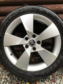 Rezerováno Alu kola Škoda Octavia 3,225/45 R17 W91,DENOM 17"