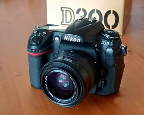 NIKON D300 (Sigma Zoom Master 35-70mm MC Lens Made in Japan) - 1