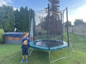 Trampolina Decathlon 240