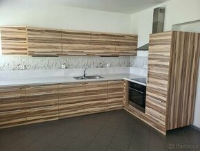 Kuchyňská linka 350×200 včetně spotřebičů - 1