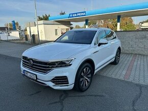 Volkswagen Touareg 3.0 TDI 210 kW, najeto 66 tis. Km, 10/10