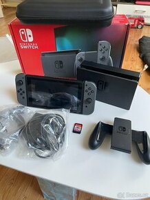 Nintendo switch V2 - top stav + hra+ pouzdro + sd karta12gb - 1