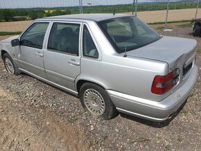 Volvo s70,2.0turbo benzin ,5válcová verze,s manualni př.6r,