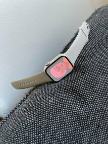 Hodinky Apple Watch 8