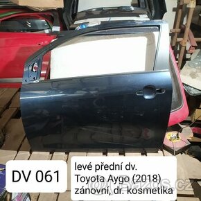 Přední dveře Toyota Aygo originální dveře Toyota kód barvy