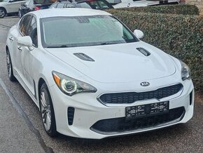 Kia Stinger 2.0 T-GDI 2018 RWD