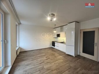 Prodej bytu 1+kk, 32 m², Praha, ul. Ungarova - 1