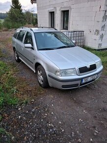 Škoda Octavia 1