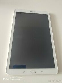 Tablet Samsung SM - T 560 - 1