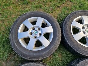 Elektrony Škoda 195/65 R15 5x112  - zimní pneumatiky - 1