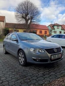 Prodám Passat b 6 2.0 125 kW 
Automatické dsg 
