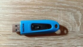 SanDisk flešdisk ULTRA USB 3.0 - 64 GB - 1