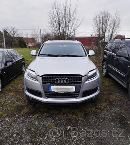 Audi Q7 - 1