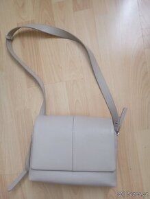 DÁMSKÁ KABELKA + CROSSBODY