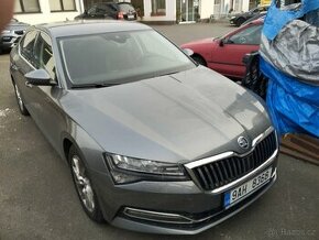 Superb 2.0TSI 140kw pronájem