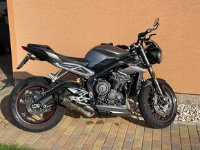 Triumph street triple RS 765