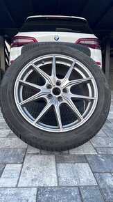 Kompletní zimní sada: 5x112,9x20, Pirelli 275/45 R20