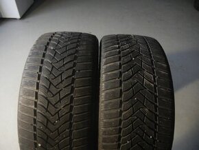 Zimní pneu Dunlop 225/40R18