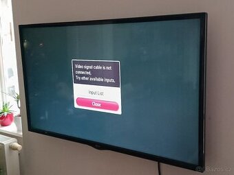 LED televize LG 42" (107cm).