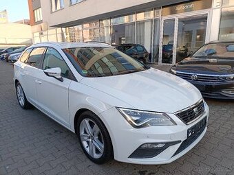 Seat Leon SP FR-Line 2.0TDI 110kW DSG ACC Qi Full LED